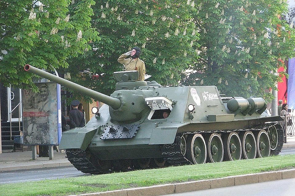В Параде Победы в Донецке 2019 примет участие ретро-техника времен Великой Отечественной войны