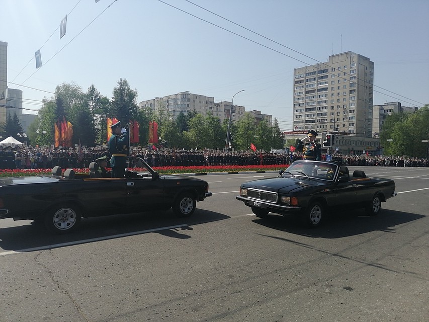 Начало парада во Владимире.