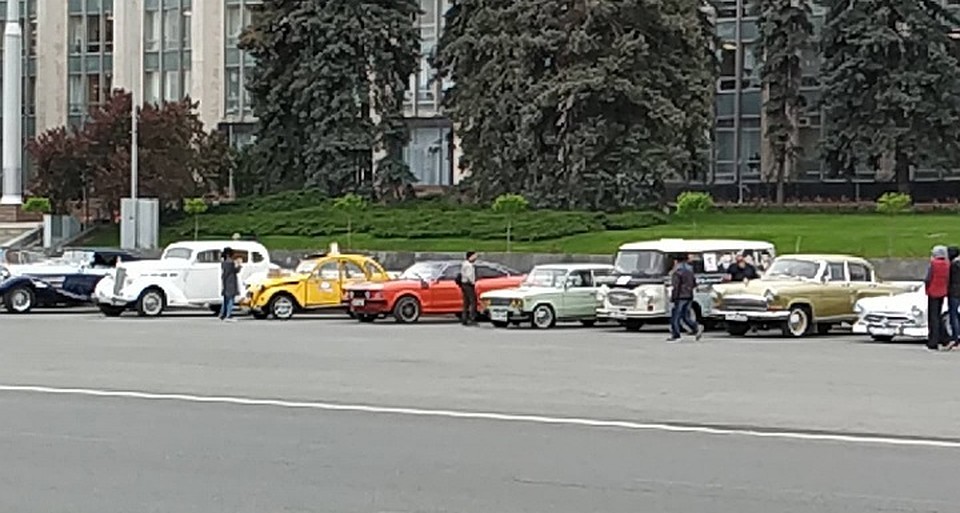 «Жемчужины» на колесах приковывают к себе внимание как кишиневцев, так и гостей столицы