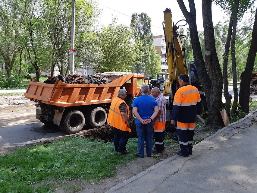 Сейчас рабочие уже ликвидируют аварию