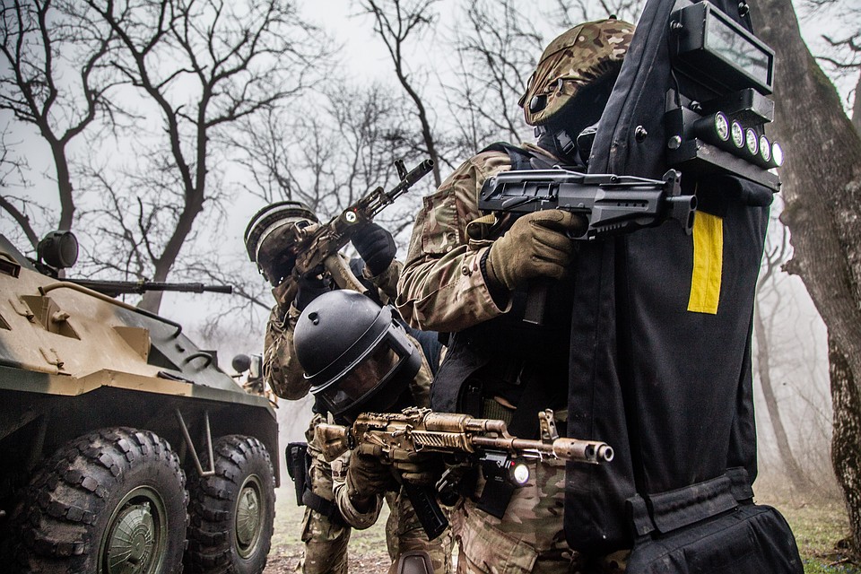 В Чечне задержали бандгруппу боевиков, присягнувших на верность ИГ*