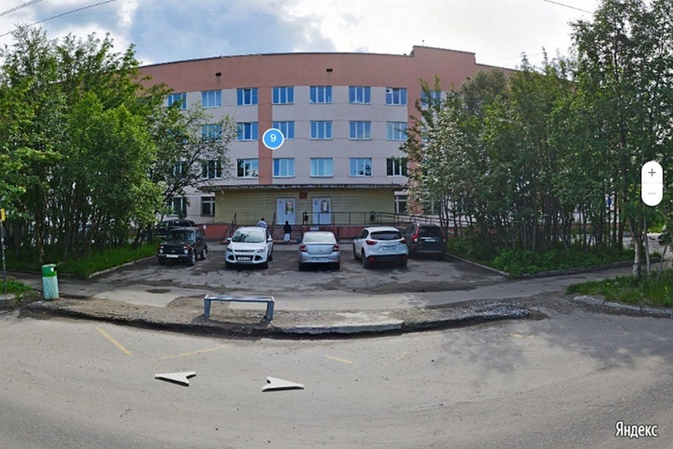 В Мурманске летом будут реконструировать автобусные остановки. Появится новая и на данном участке в районе улицы Морской. Фото: yandex.ru/maps