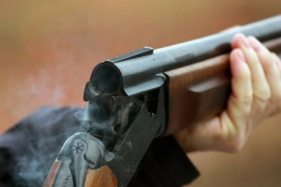 В Белоглинском районе мужчина убил знакомого и украл его оружие