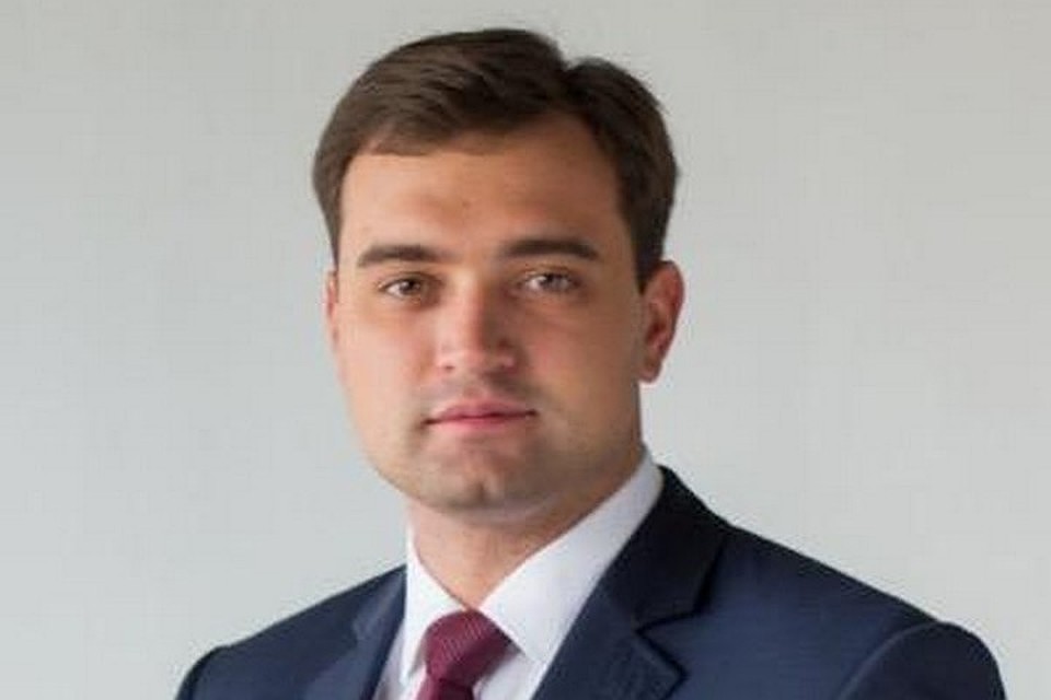 Советника красноярского губернатора Антона Натарова оставили под домашним арестом. Фото: личная страница в Твиттере