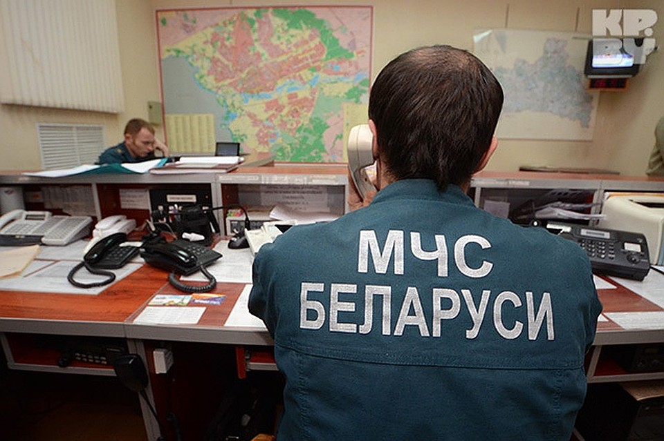 Мужчины отравились продуктами горения. Фото: Александр КОВГАНКО.