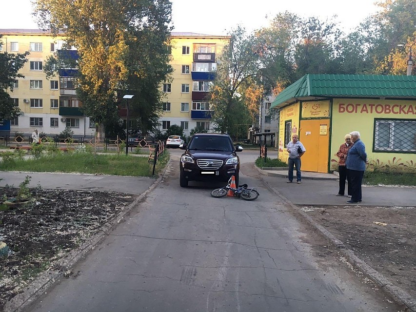 На месте происшествия работали сотрудники полиции