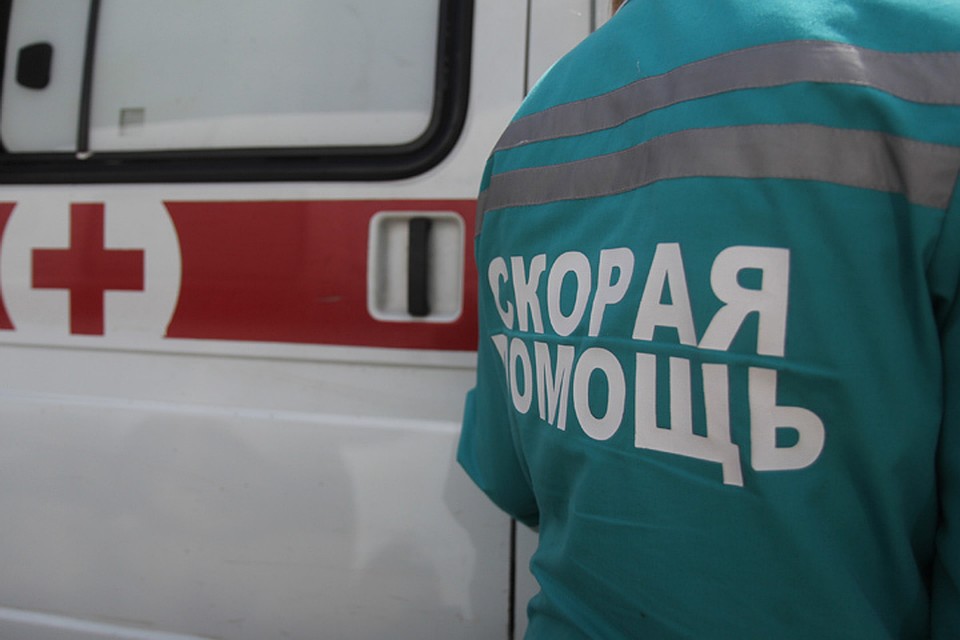 Восемь человек отравились в закусочной в Братске.