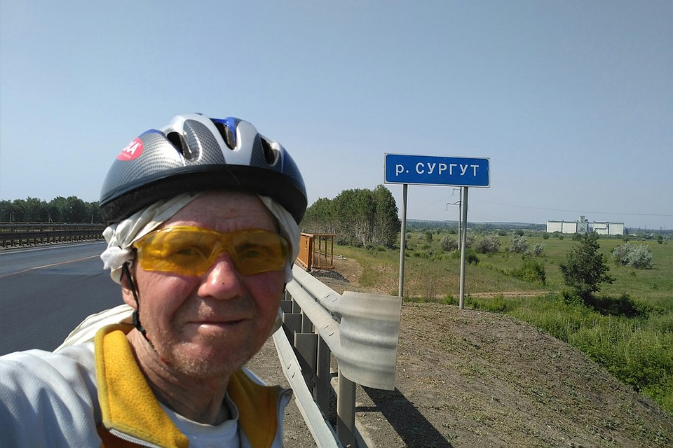 По пути через Самарскую область тюменский велопутешественник Виталий Огородников вдруг нашел Сургут. Фото Виталия Огородникова
