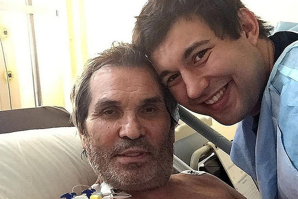 «Комсомольская правда» дозвонилась Бари Алибасову-младшему с единственным вопросом - может ли семья предоставить выписку из Склифа
