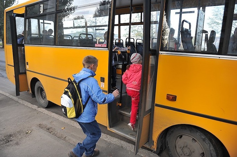 В Хабаровском крае запретят использовать старые, детские автобусы