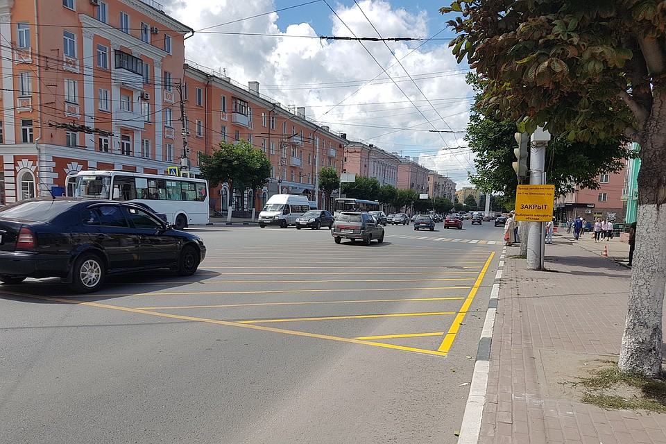 "Вафельная" разметка позволит избежать автомобильных заторов.