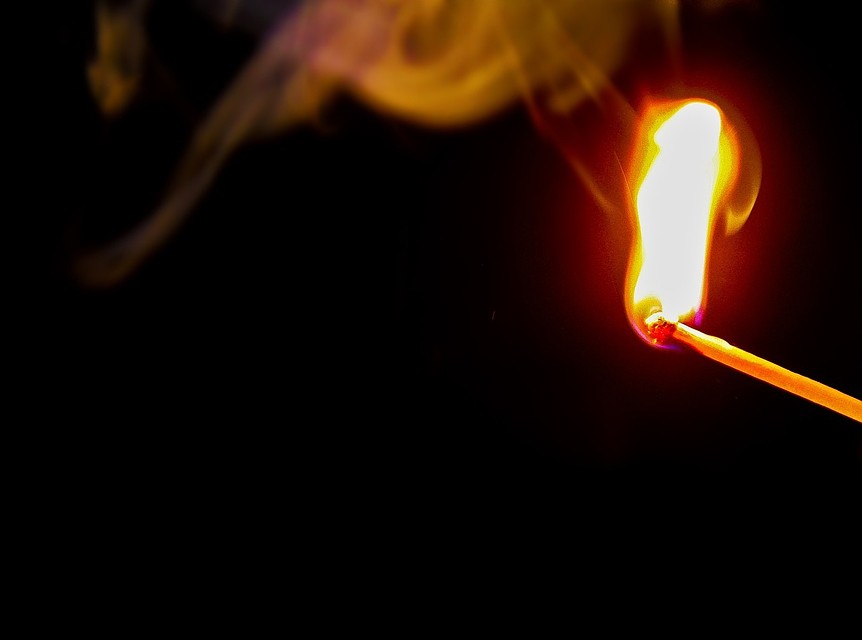 У пострадавшего тюменца обожжены 70 процентов тела. Фото - pixabay.com.