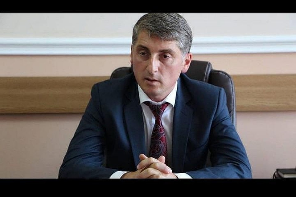 Эдуард Харунжен заявляет, что ничего не сжигал.