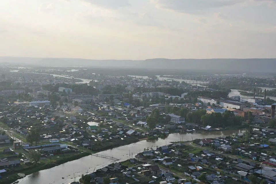 Мутко потребовал уволить мэра Нижнеудинского района, спасавшего свой пострадавший от паводка дом вместо чужих