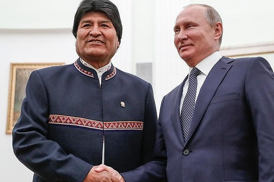 Эво Моралес и Владимир Путин. Фото: ТАСС/Михаил Метцель