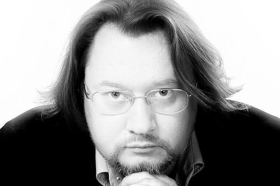 В Петербурге в возрасте 49 лет умер режиссер и актер МДТ Олег Дмитриев