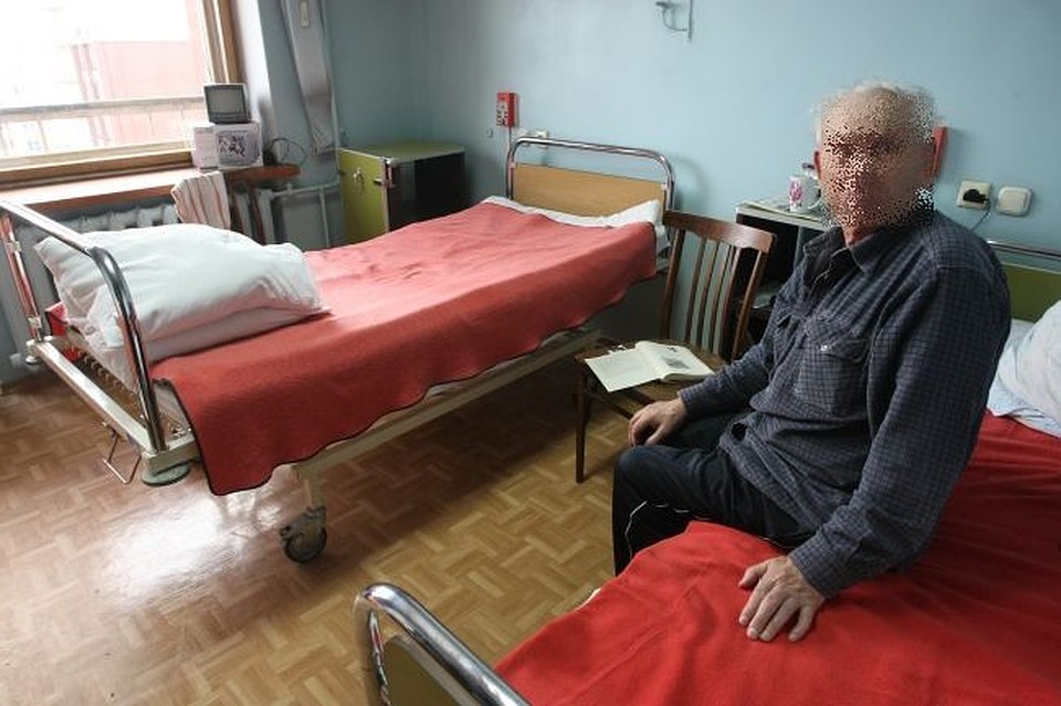 Мужчина три дня пролежал в терапевтическом отделении, а у него отказалась язва желудка.