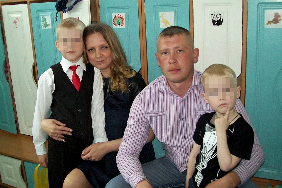 Все трое ушли в лес за грибами и не вернулись.