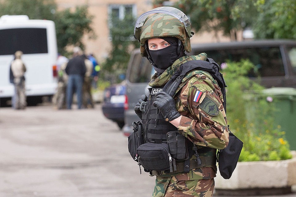 Силовики задержали три десятка десятков выходцев из бывших союзных республик, которые могут иметь отношение к организованной преступности.