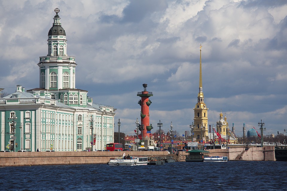 Погода в среду, 17 июля, в Петербурге будет пасмурная, но теплая