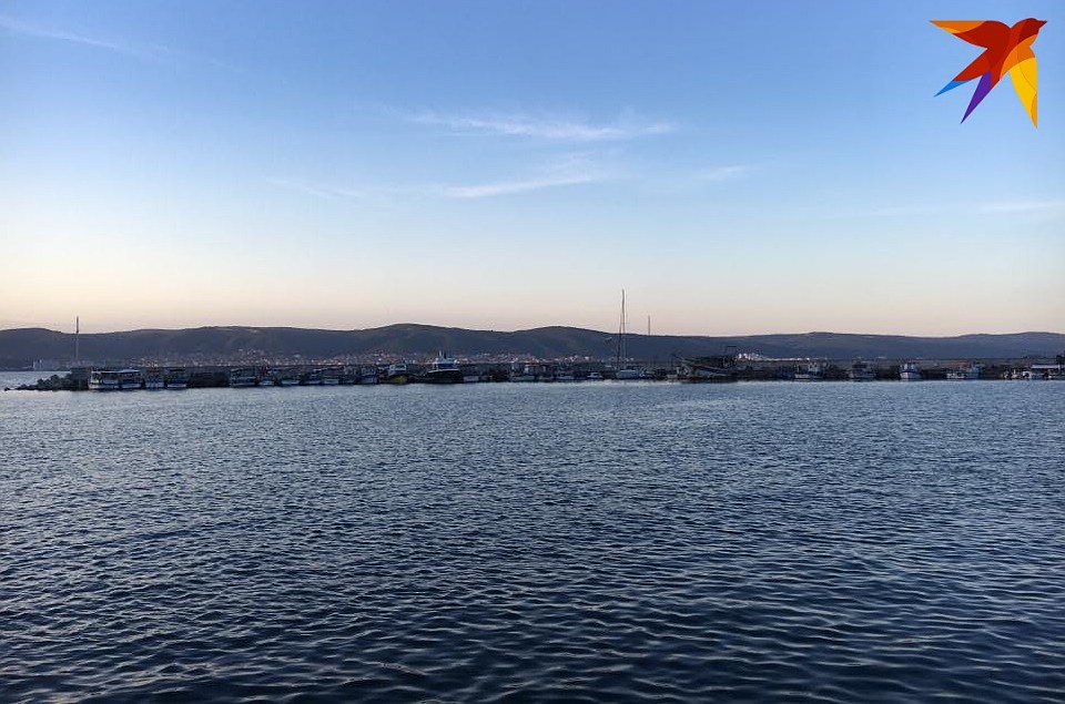 В Каталонии спасатели искали белоруса в море, а он оказался в борделе.