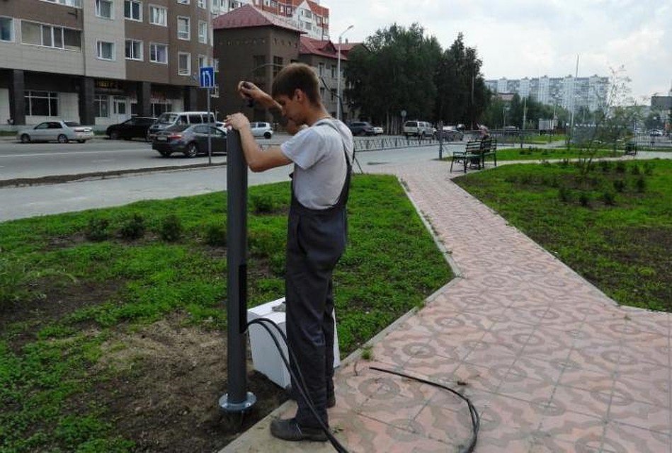 В Нижневартовске идёт благоустройство Парламентской аллеи. Фото с сайта администрации города Нижневартовска
