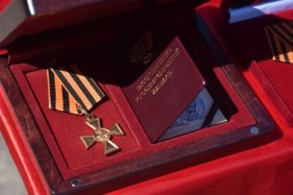 Состоялась церемония награждения военнослужащих 5-го отдельного отряда Народной милиции ДНР «Оплот» имени Александра Захарченко. Фото: ДАН
