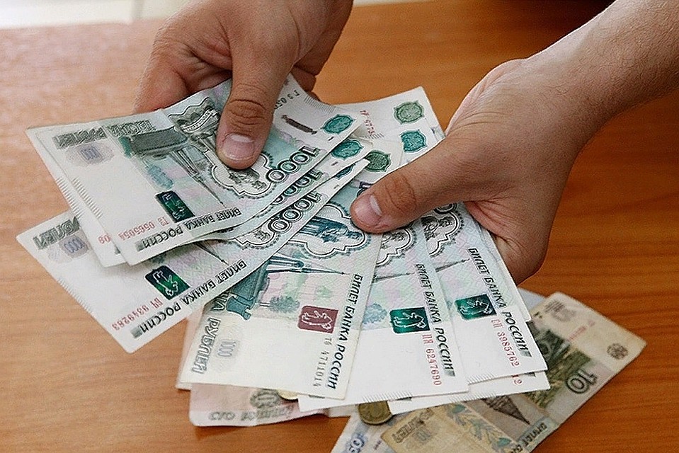 Сумму с шестью нулями в Челябинской области зарабатывают 148 человек