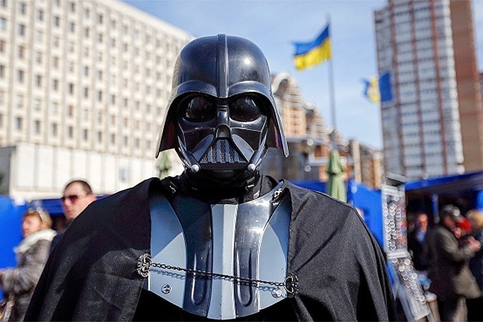 Дарт Вейдер не первый раз выходит на политическую арену Украины.