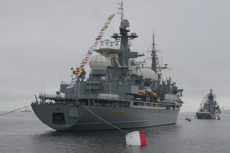 Владивосток, как и Петропавловск-Камчатский, первым в России отметил День ВМФ. Фото: ТОФ