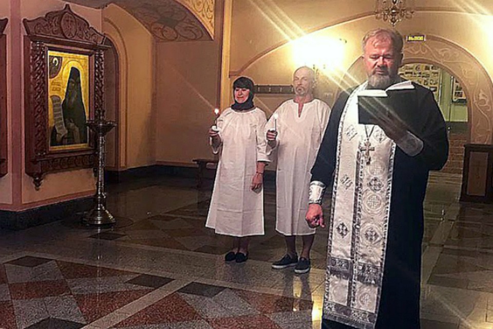 В хабаровском храме прошел обряд крещения с сурдопереводом