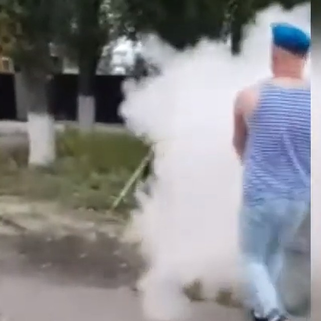 Атака на треноги началась...