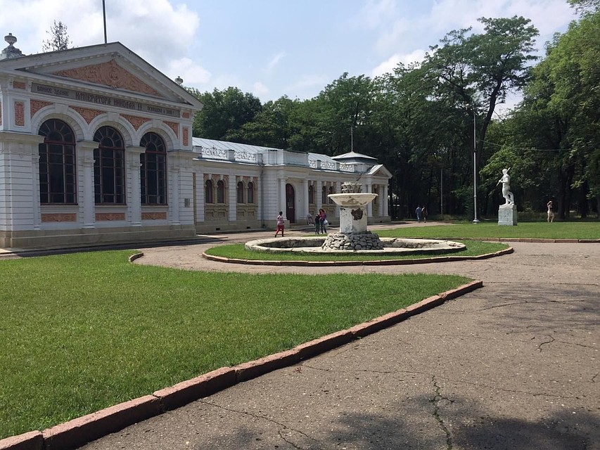 Курортный парк Ессентуков продолжают благоустраивать.