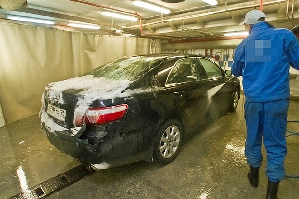 Угонщиком оказался сотрудник автомойки.