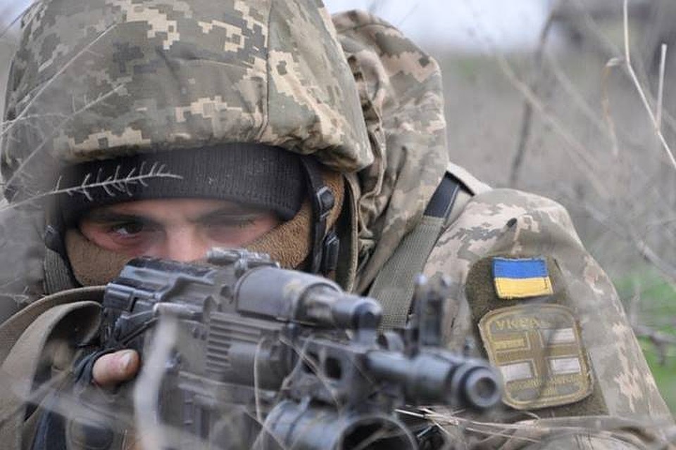 ВСУ обстреляли центр мирного поселка на юге ДНР. Фото: Фейсбук