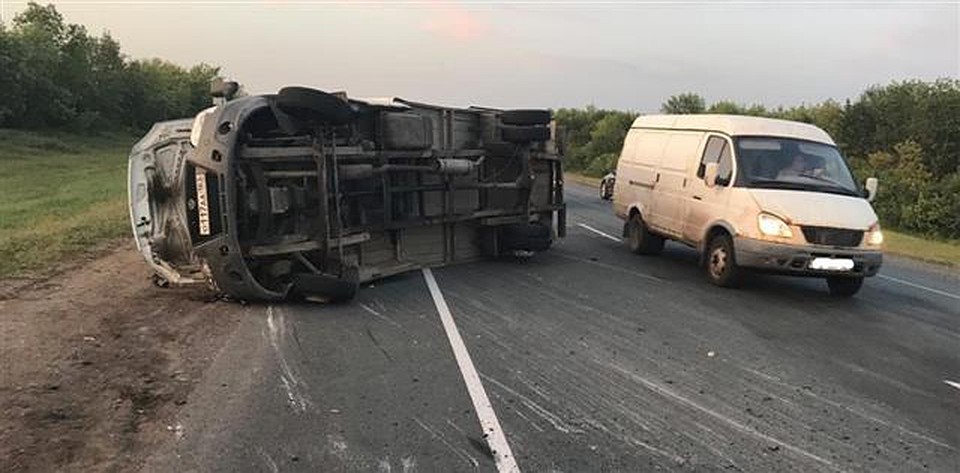 В полиции проводят проверку по факту аварии.