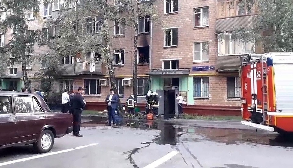 СМИ сообщают об одном пострадавшем в результате взрыва газа в жилом доме в Москве