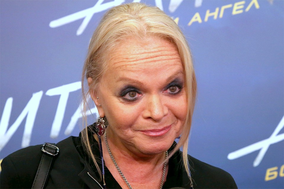 Лариса Долина.