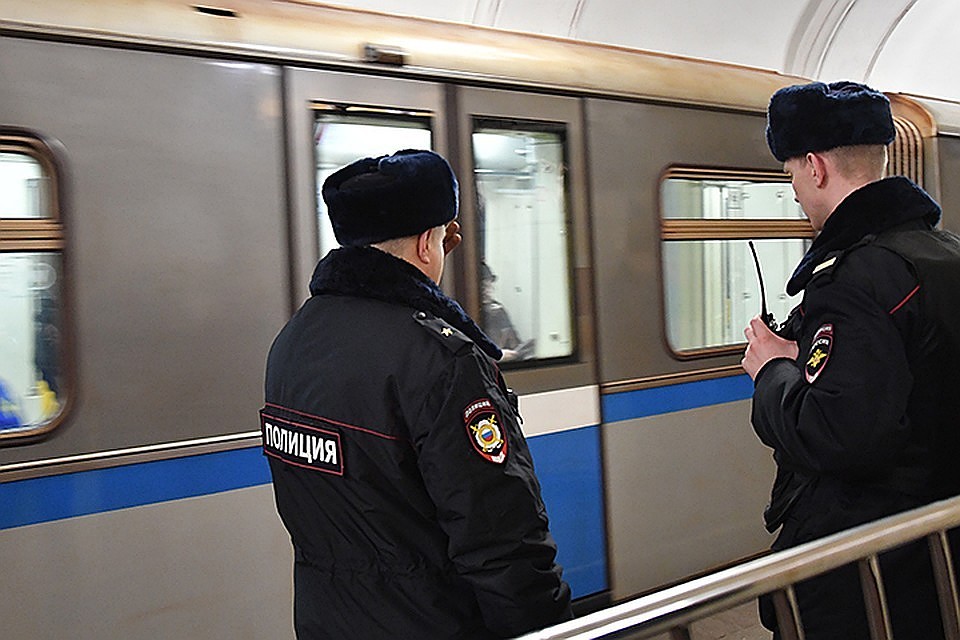 Полицейские назвали места, где чаще всего орудую преступники в метрополитене