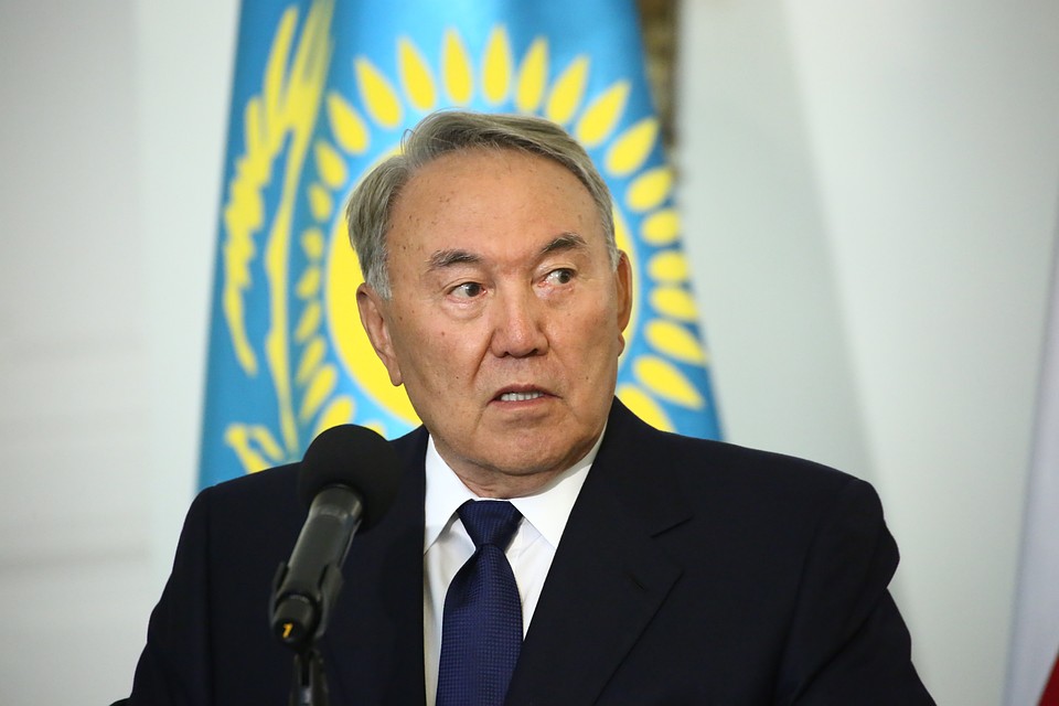 Нурсултан Назарбаев снял видеоклип на песню собственного сочинения