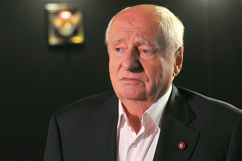 Марк Захаров.