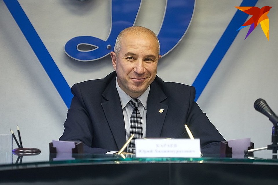 Глава МВД - милиционерам: "Гражданин должен вам улыбнуться"