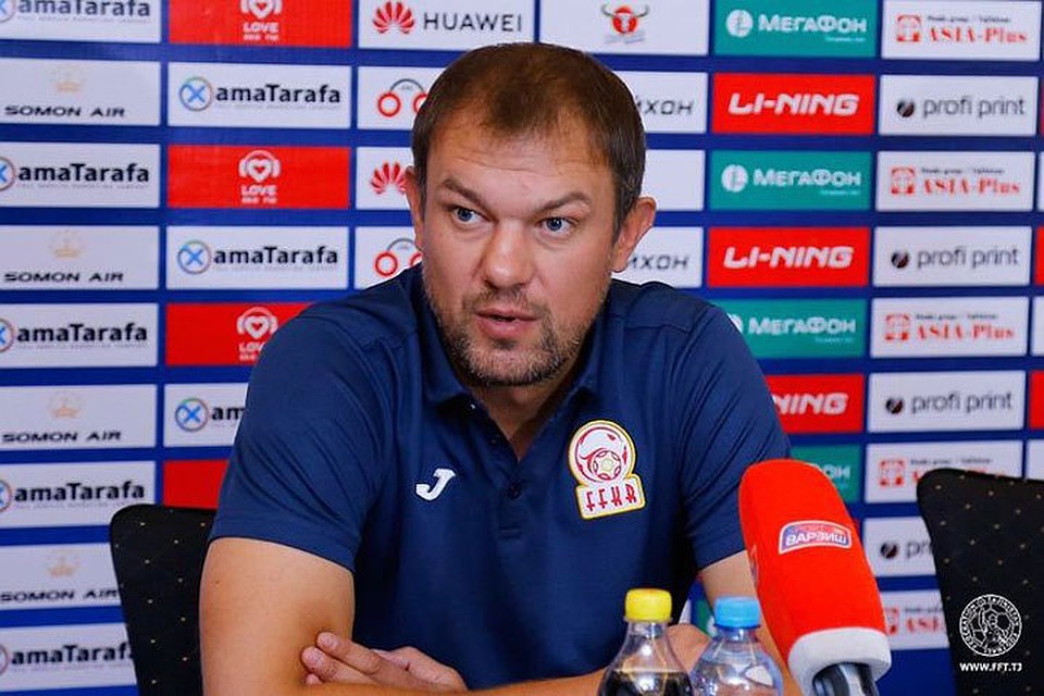 Александр Крестинин разочарован игрой подопечных.