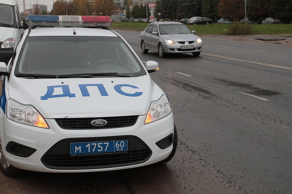 Только стрельба по колесам убедила нарушителя в том, что пора остановиться.