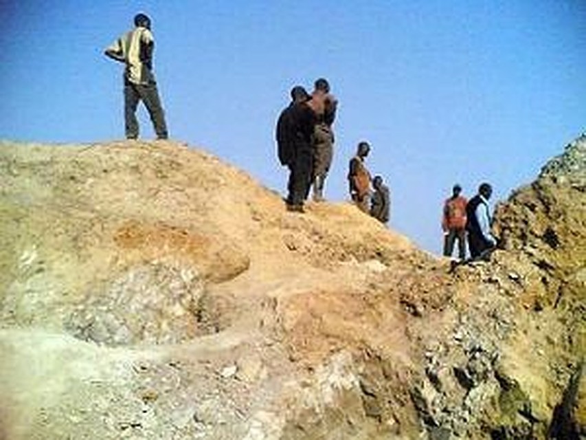 В Конго при нападении на лагерь переселенцев погибли почти 30 человек