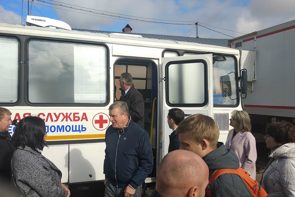 Губернатор оценил внутреннюю обстановку в одном из передвижных комплексов