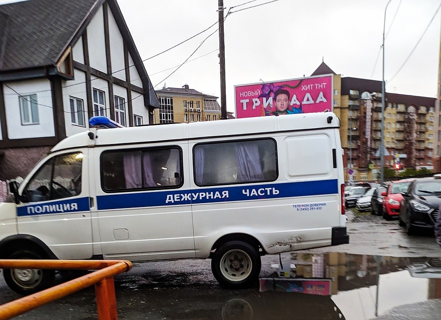 Украл, выпил - в тюрьму: тюменец может попасть в колонию за грабеж в баре.