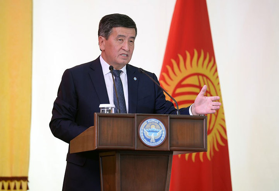 Президент пожелал старшему поколению крепкого здоровья, долгих лет жизни, благополучия, любви и заботы детей.