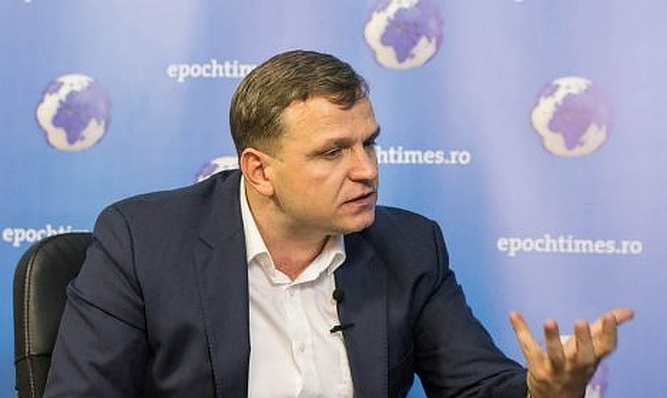 Между нами, ну, какой из Нэстасе мэр?