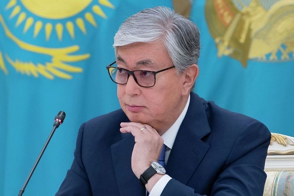 Также Касым-Жомарт Токаев рекомендовал столичному акимату строить мосты и пешеходные переходы в столице Казахстана.